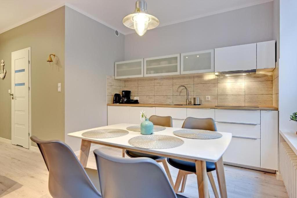 Urban Nest Group - Swietojanska 35 * Gdańsk